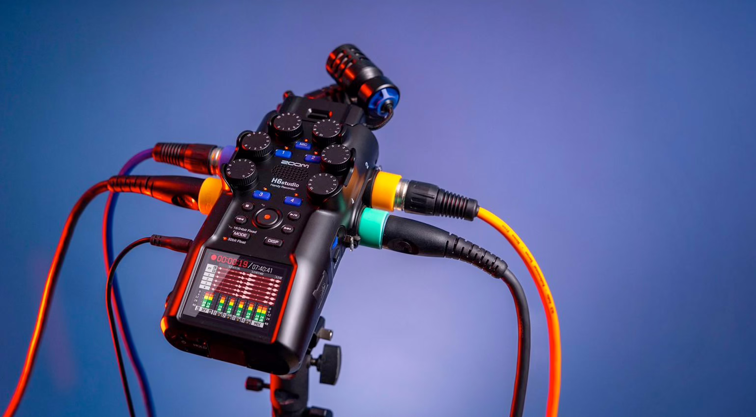Zoom H6studio Portable Audio Recorder